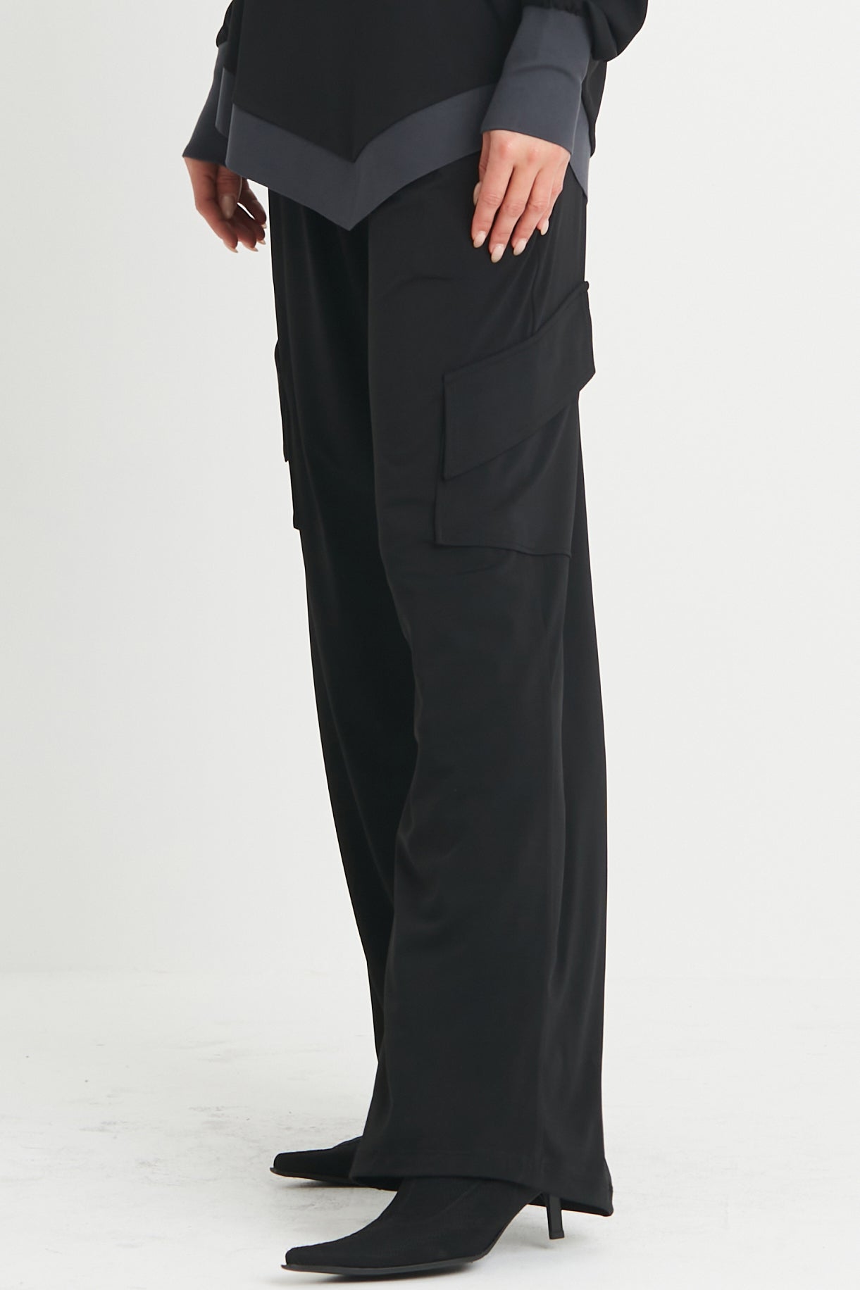 Matte Jersey Angle Pocket Pants