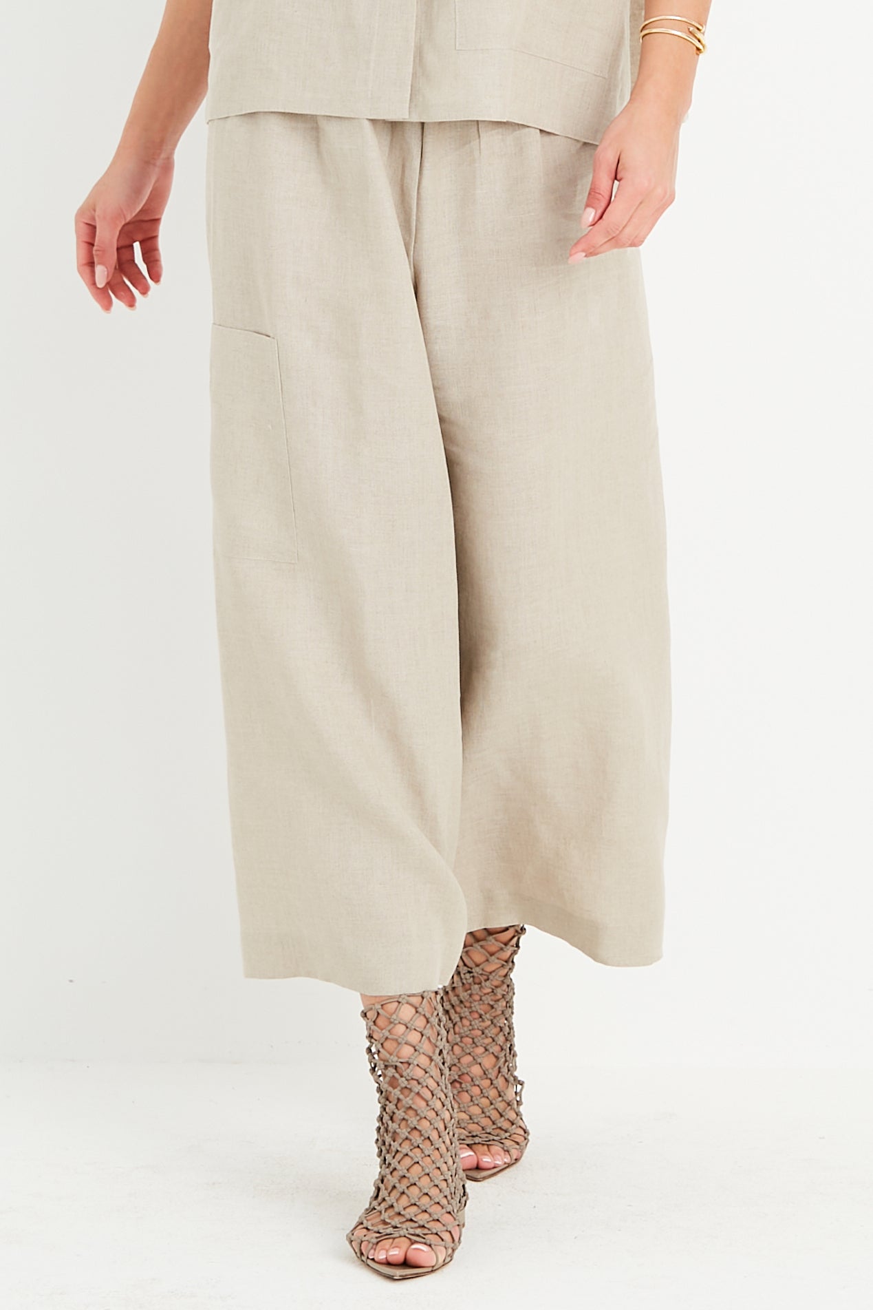 Handkerchief Linen Crop Gaucho Pants