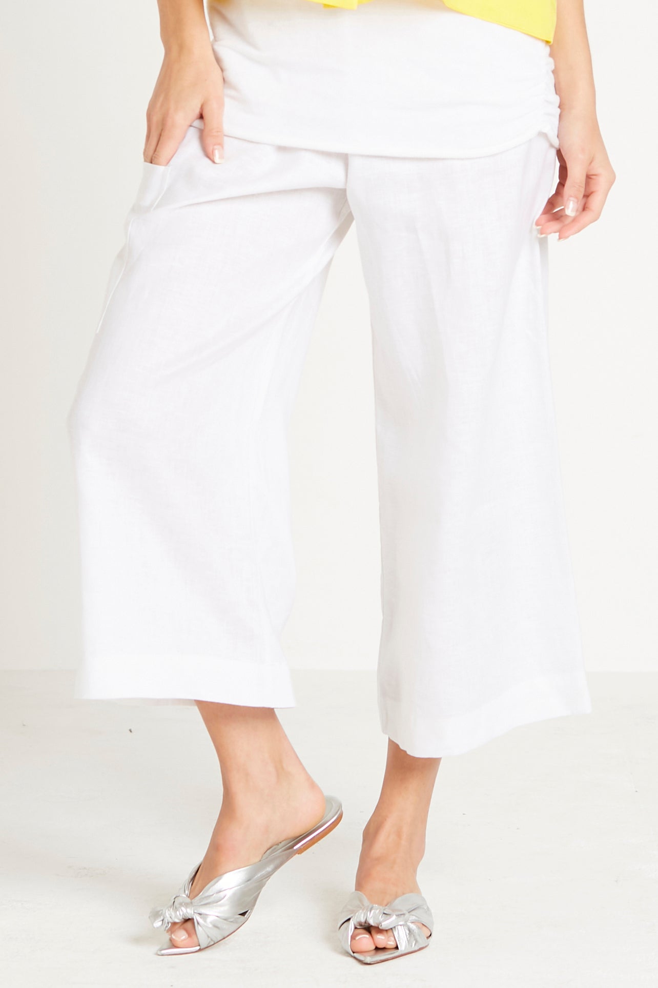 Handkerchief Linen Crop Gaucho Pants