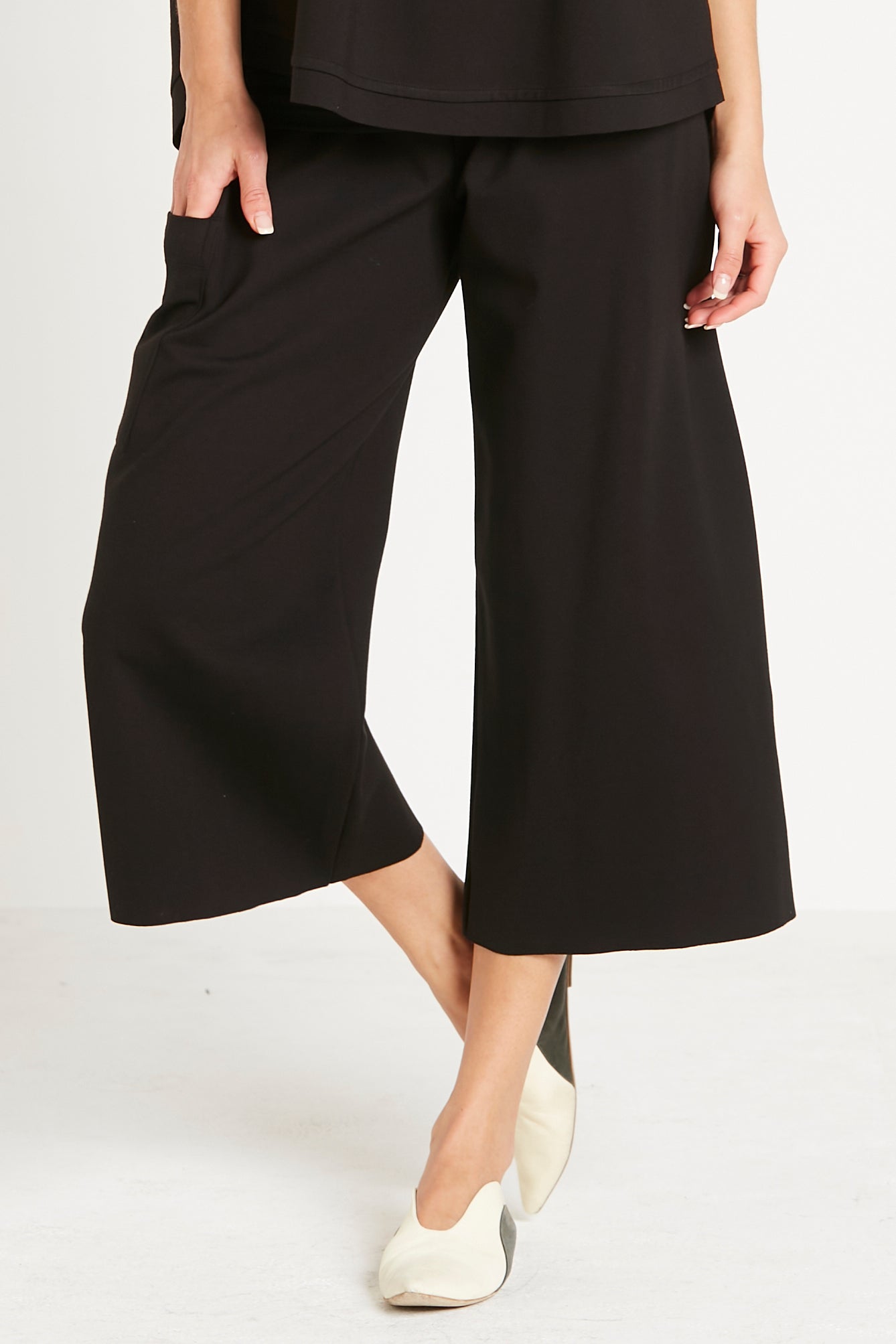 Scuba Crop Gaucho Pants