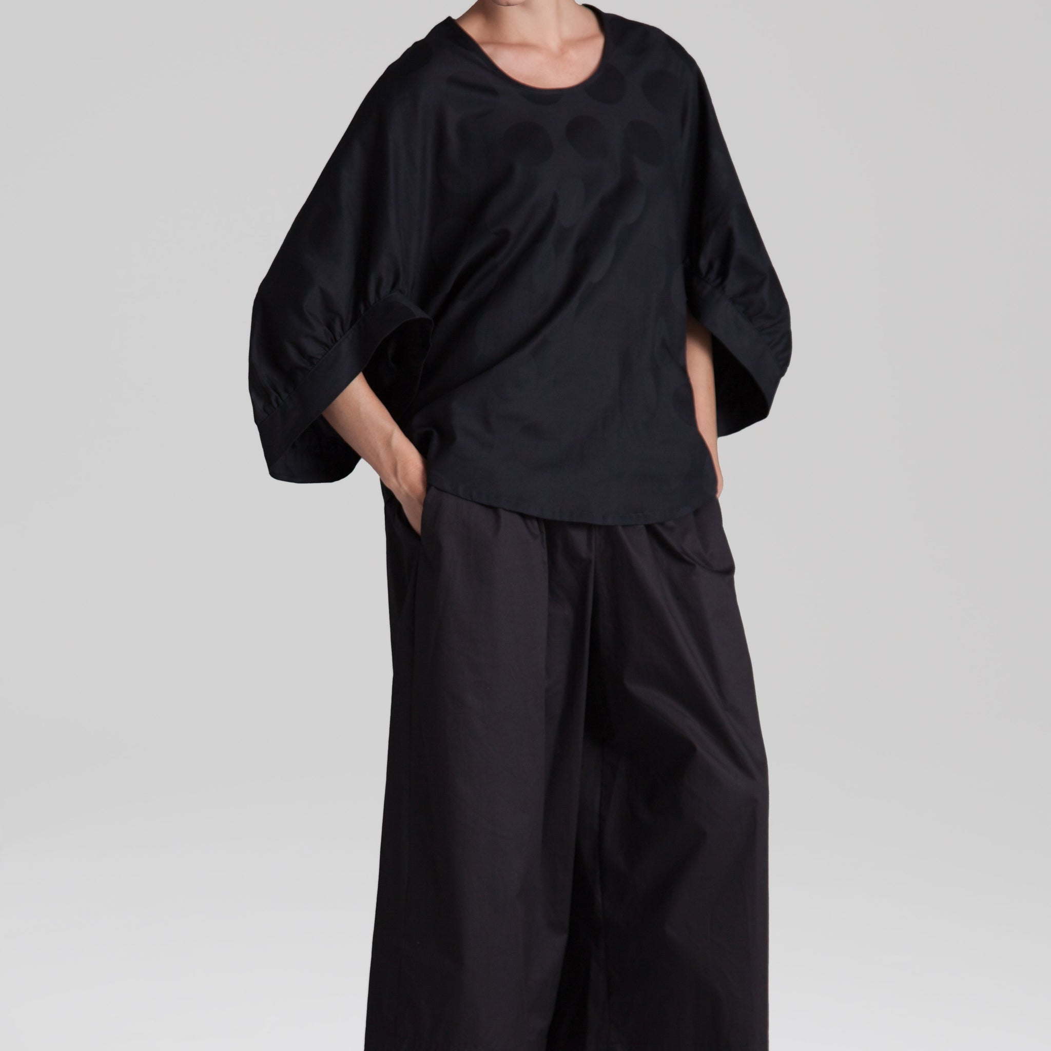 Jacquard Extreme Sleeve Shirt