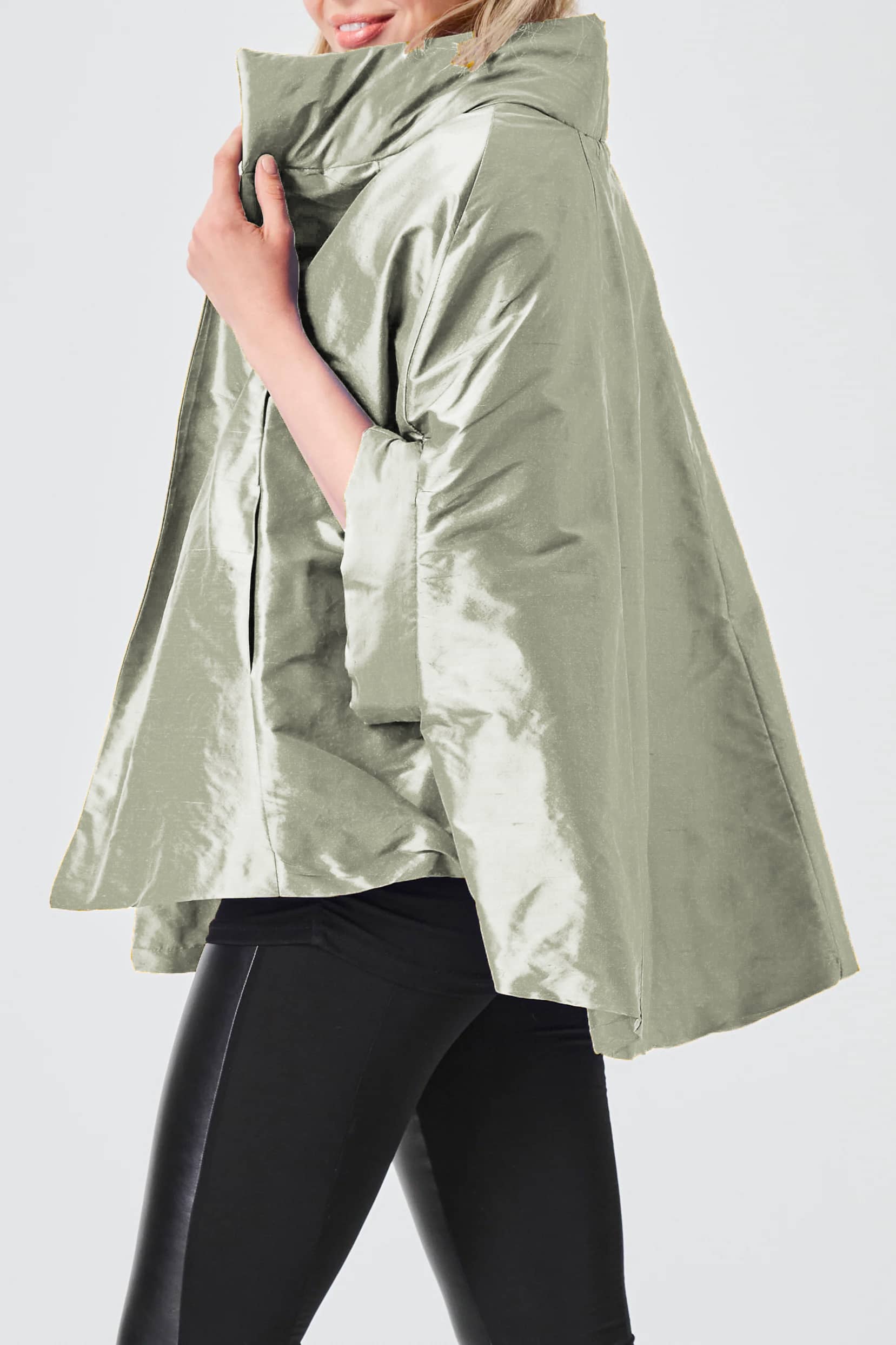 Dupioni Chic Cape