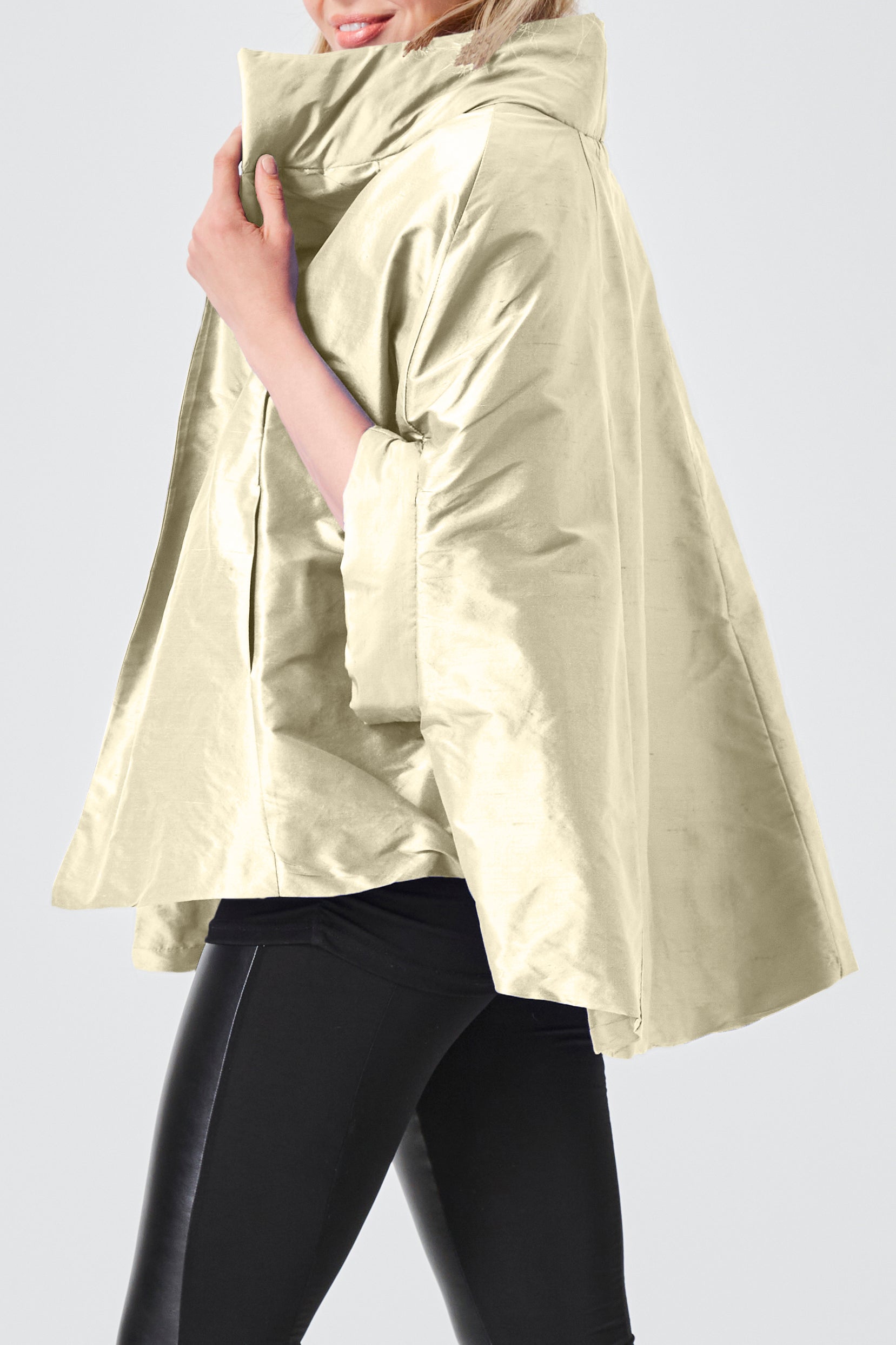 Dupioni Chic Cape