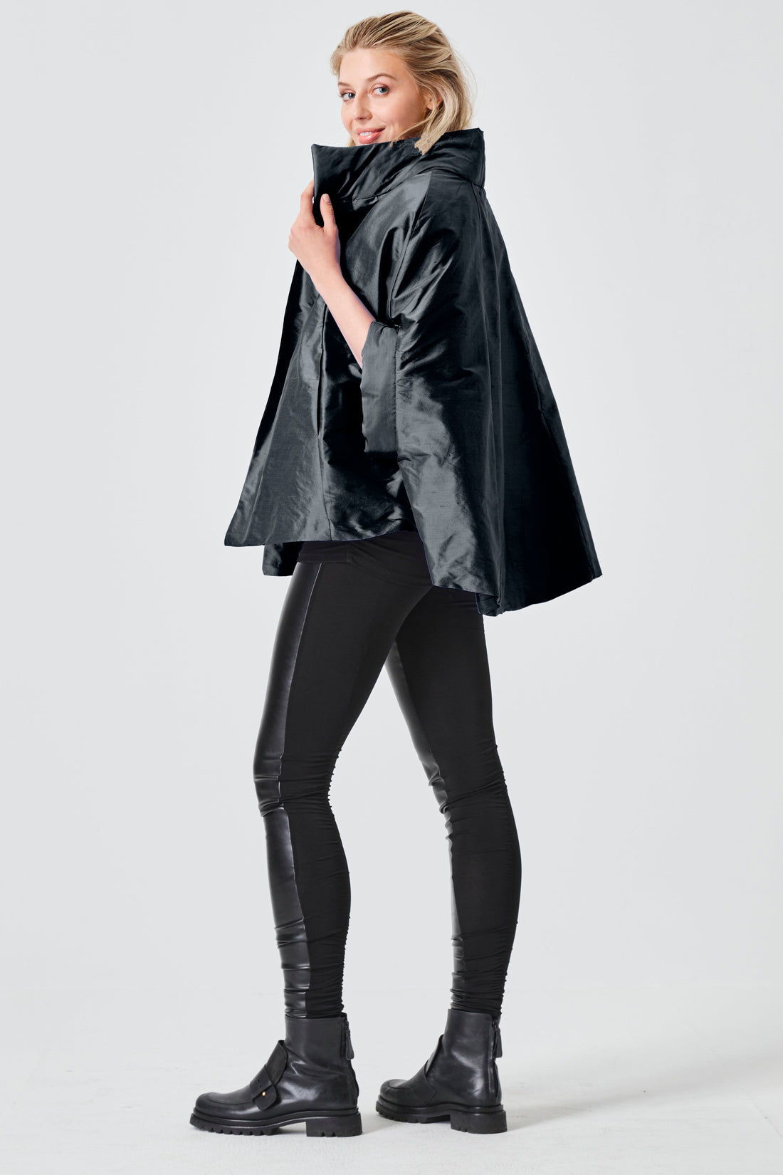 Dupioni Chic Cape