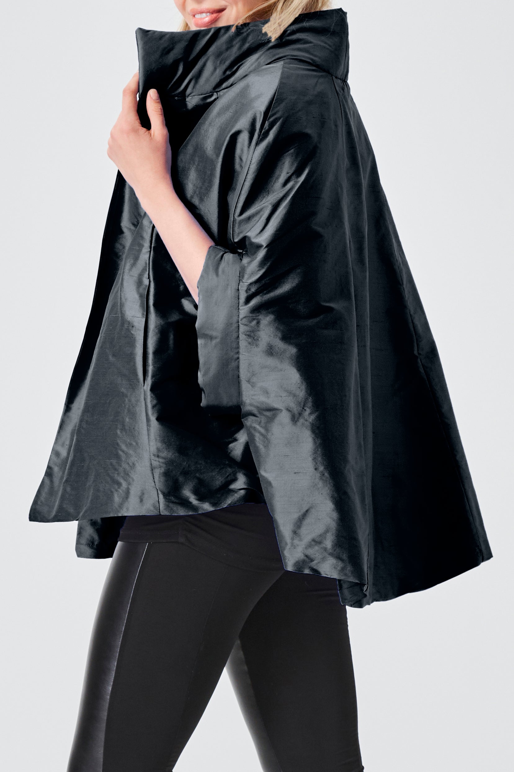 Dupioni Chic Cape