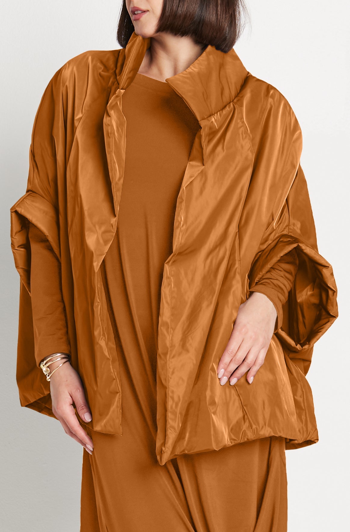 Nylon Chic Cape